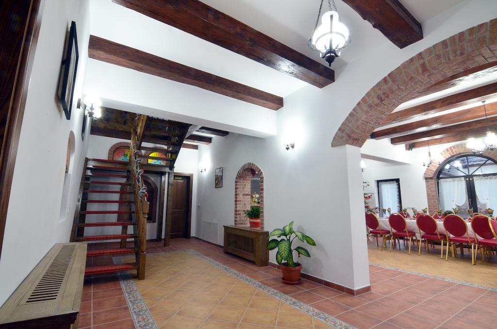 Casa Stefania Talmacel Exterior photo